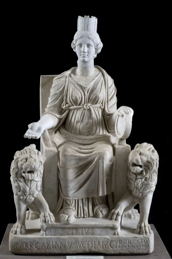 cibele personidicazione statua